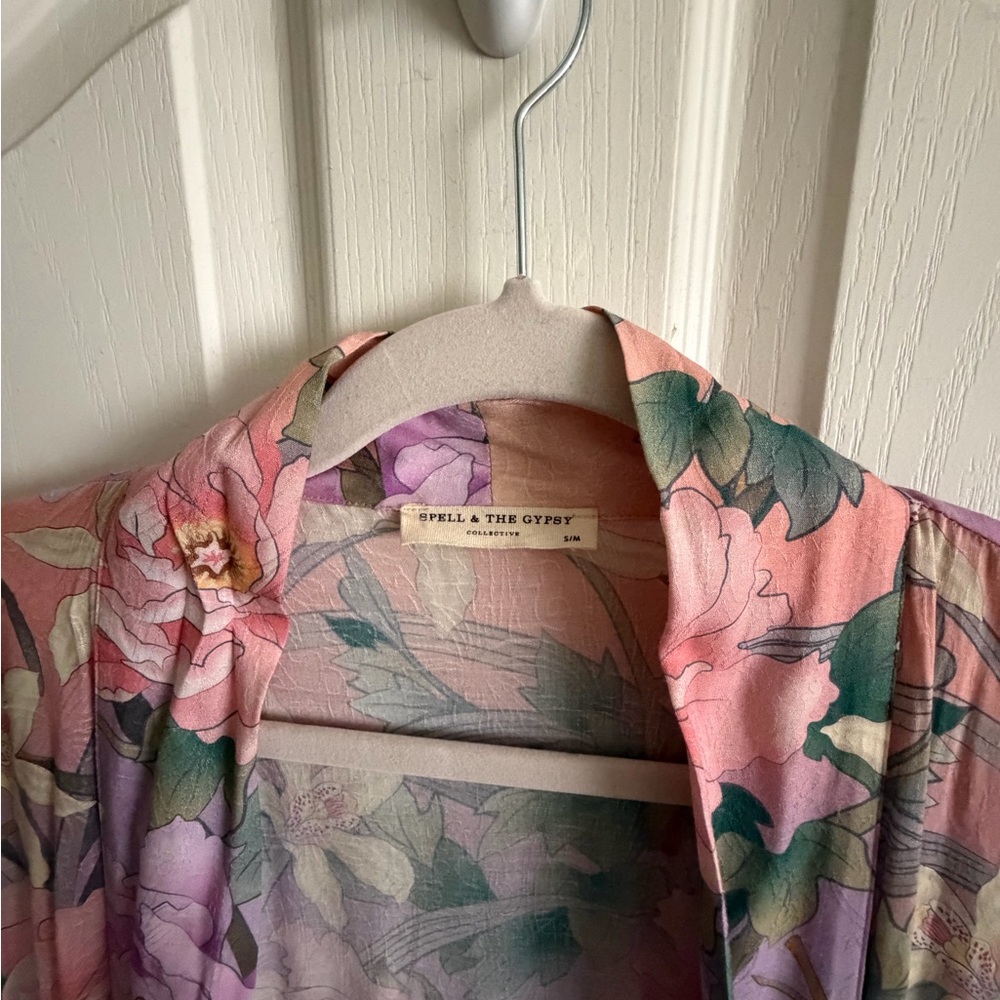 Spell Lily Maxi Robe - Picture 5 of 6